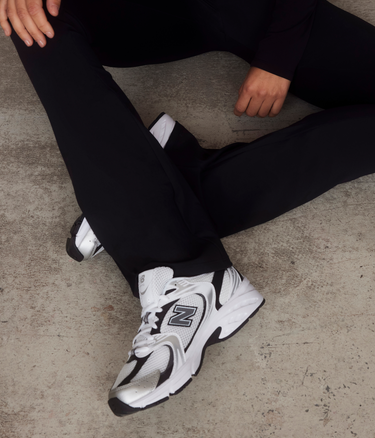 Fashion with Flare: What to Wear with Flare Leggings?