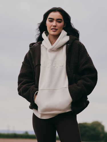 Cosy Season is Calling: Your Autumn Capsule Wardrobe