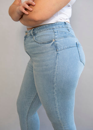 Curve Lift & Shape Jeans - Light Bleach