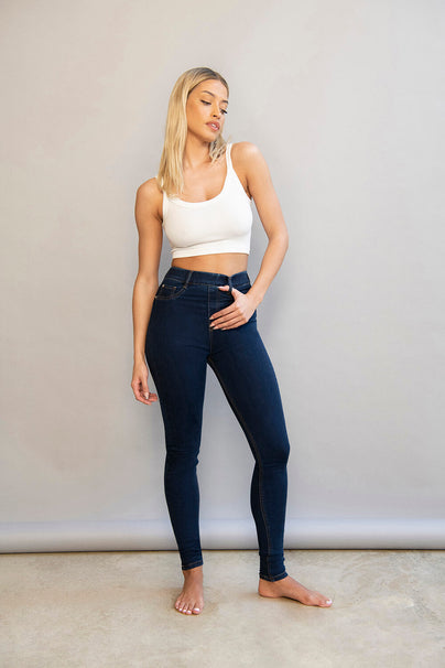 files/05_NEW_JEGGING_DARKBLUE_015_af8eb3ea-5b52-498a-931a-0af0449f85f4.jpg