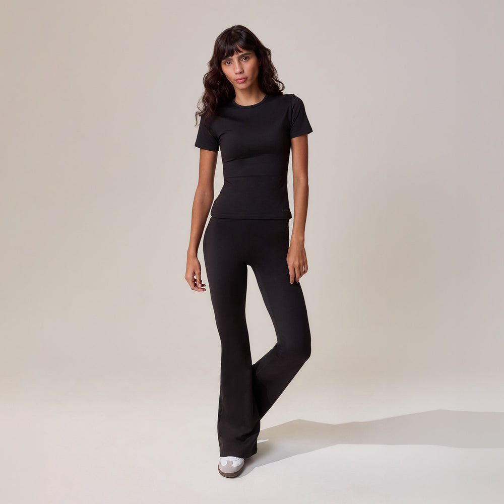 Ultimate Everyday Flare Leggings - Black