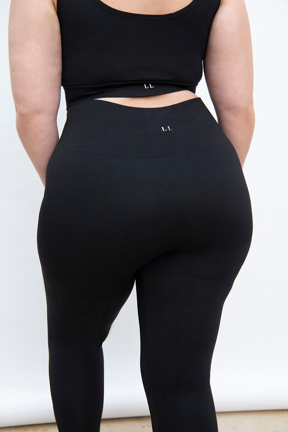 Tikiboo Black Ribbed Seamless Leggings | Tikiboo