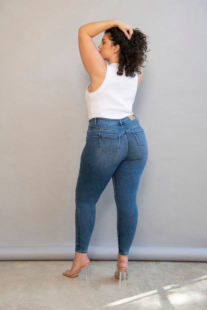 Lift And Shape Jeans