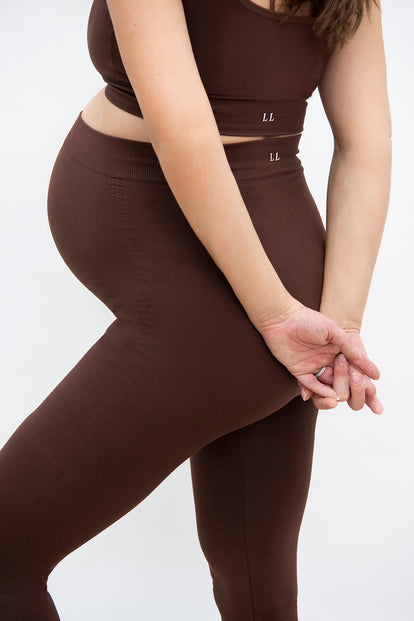Ultimate Seamless Maternity Leggings - Chocolate Brown
