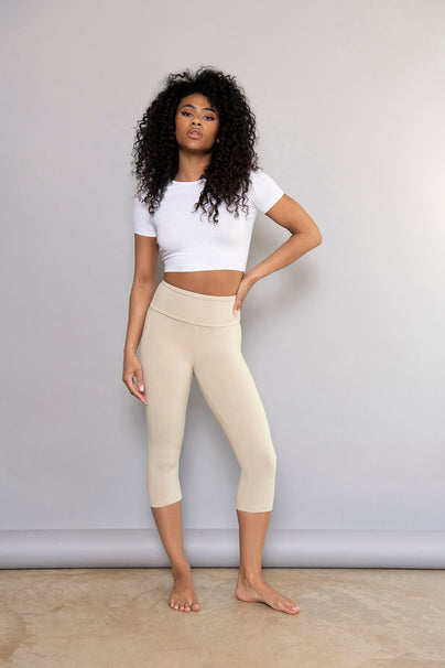 In Stock Guard Basics Fitted Capri Leggings 441425 ― item# 441425 |  Marching Band, Color Guard, Percussion, Parade | Band Shoppe