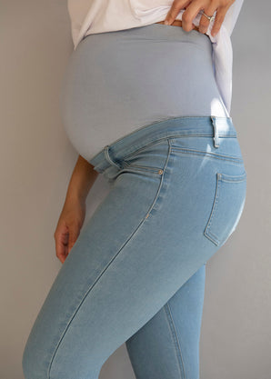 Ankle Grazer Maternity Jeggings - Light Blue