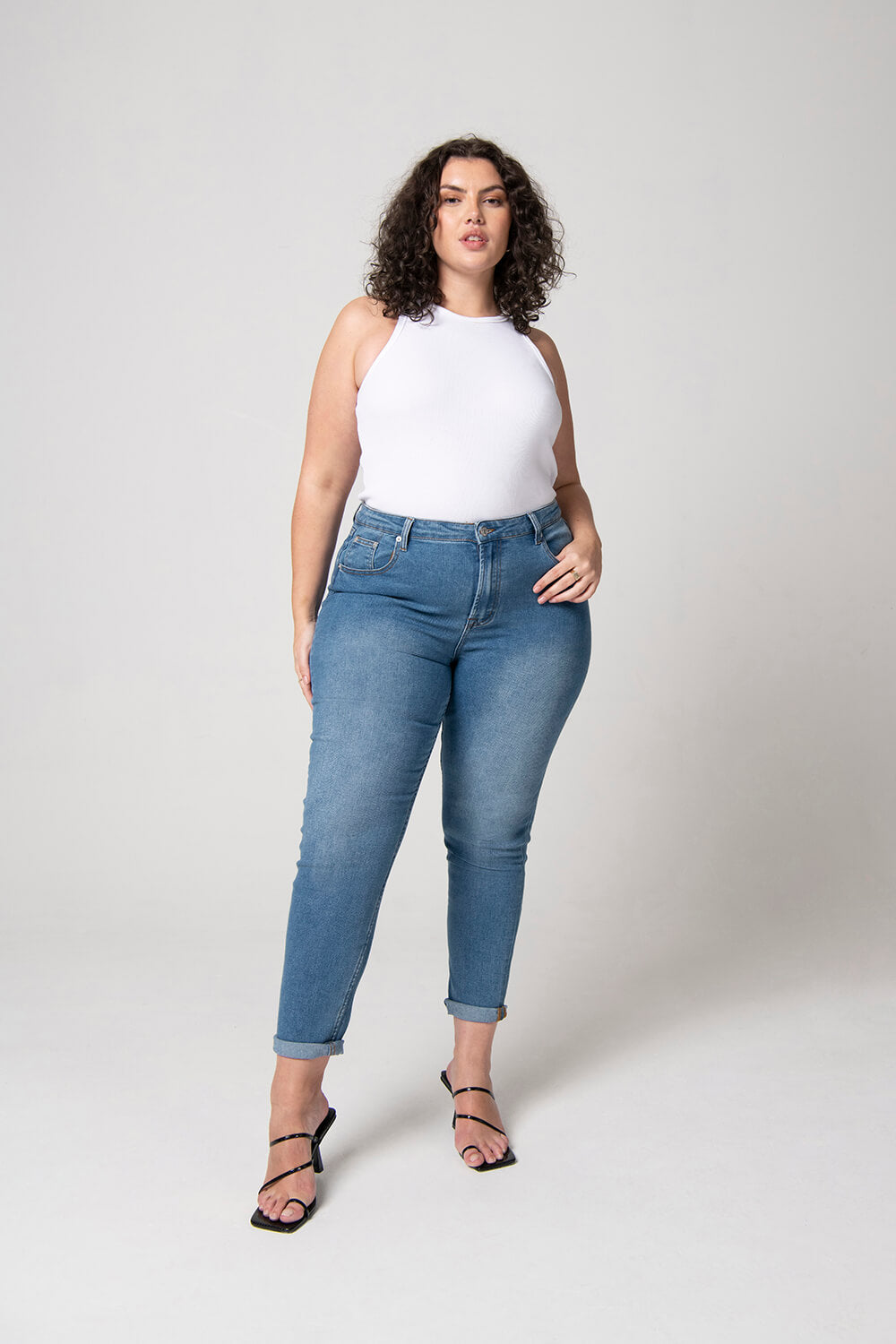 Curve Slim Fit Mom Jeans Mid Blue