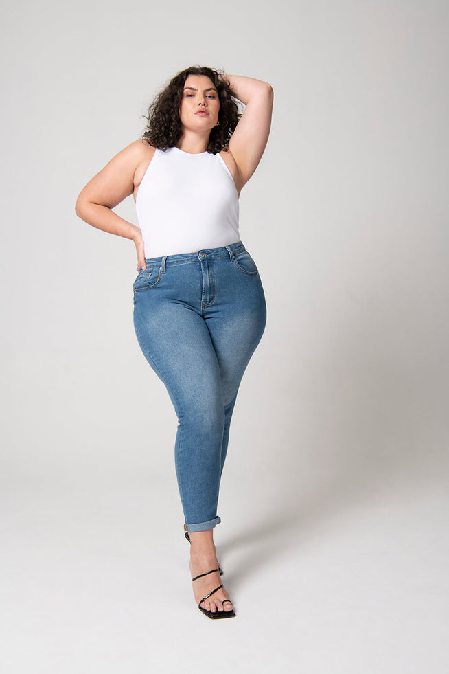 Curve Slim Fit Mom Jeans--Mid Blue