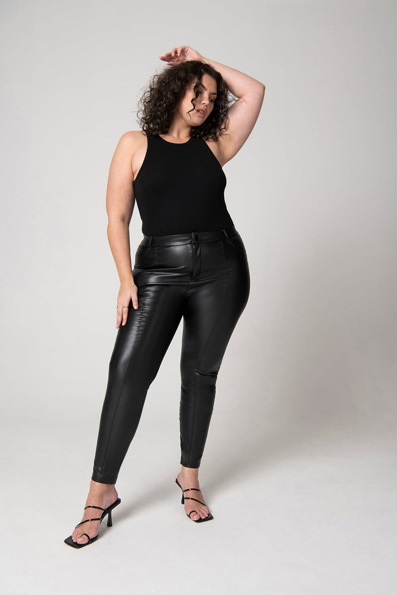 How To Style Plus Size Faux Leather Leggings  Giveaway