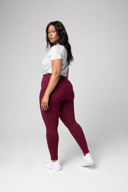 Plus Size Cable Knit High Waisted Leggings - Burgundy
