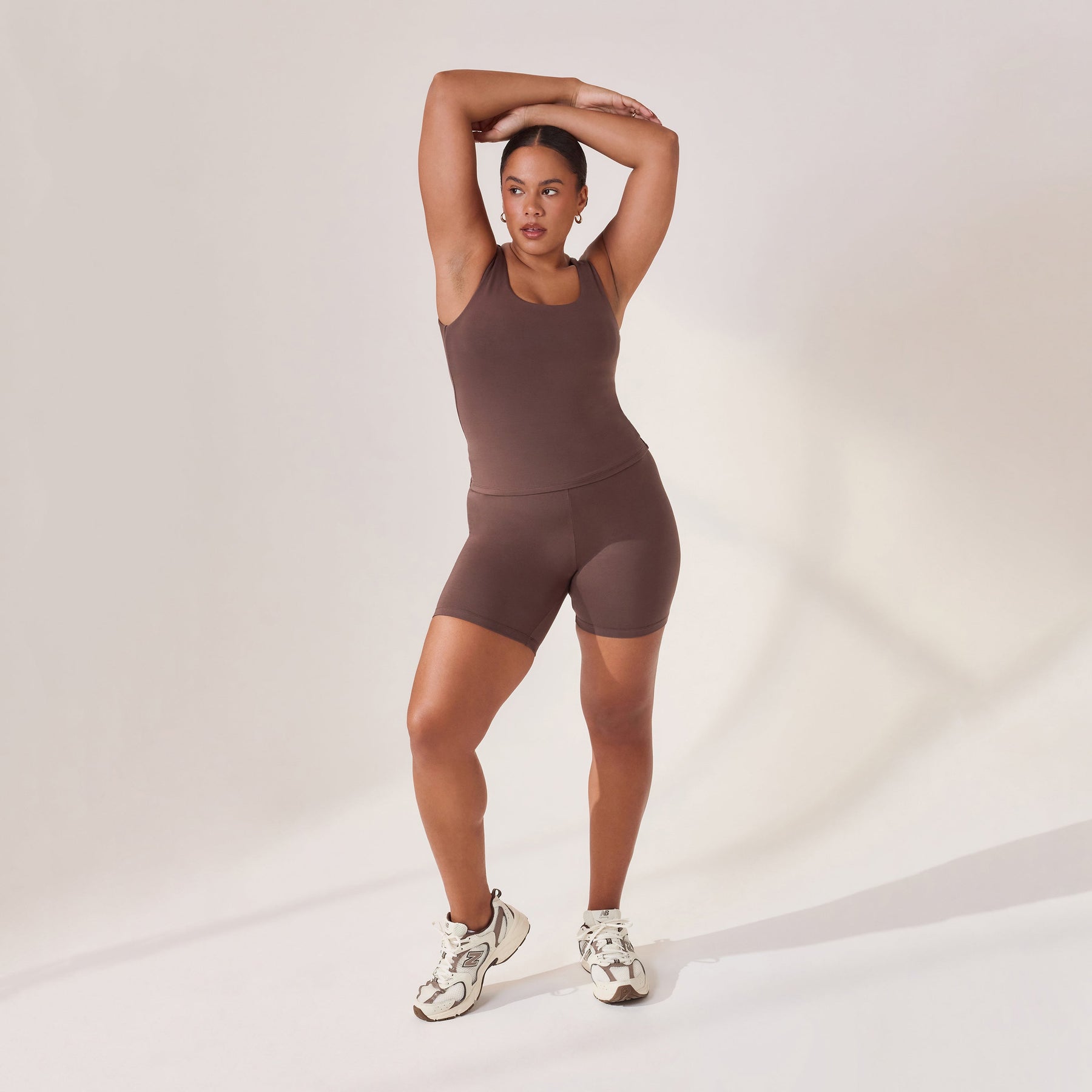 Curve Lightweight Everyday 6 Inch Cycling Shorts - Espresso Brown