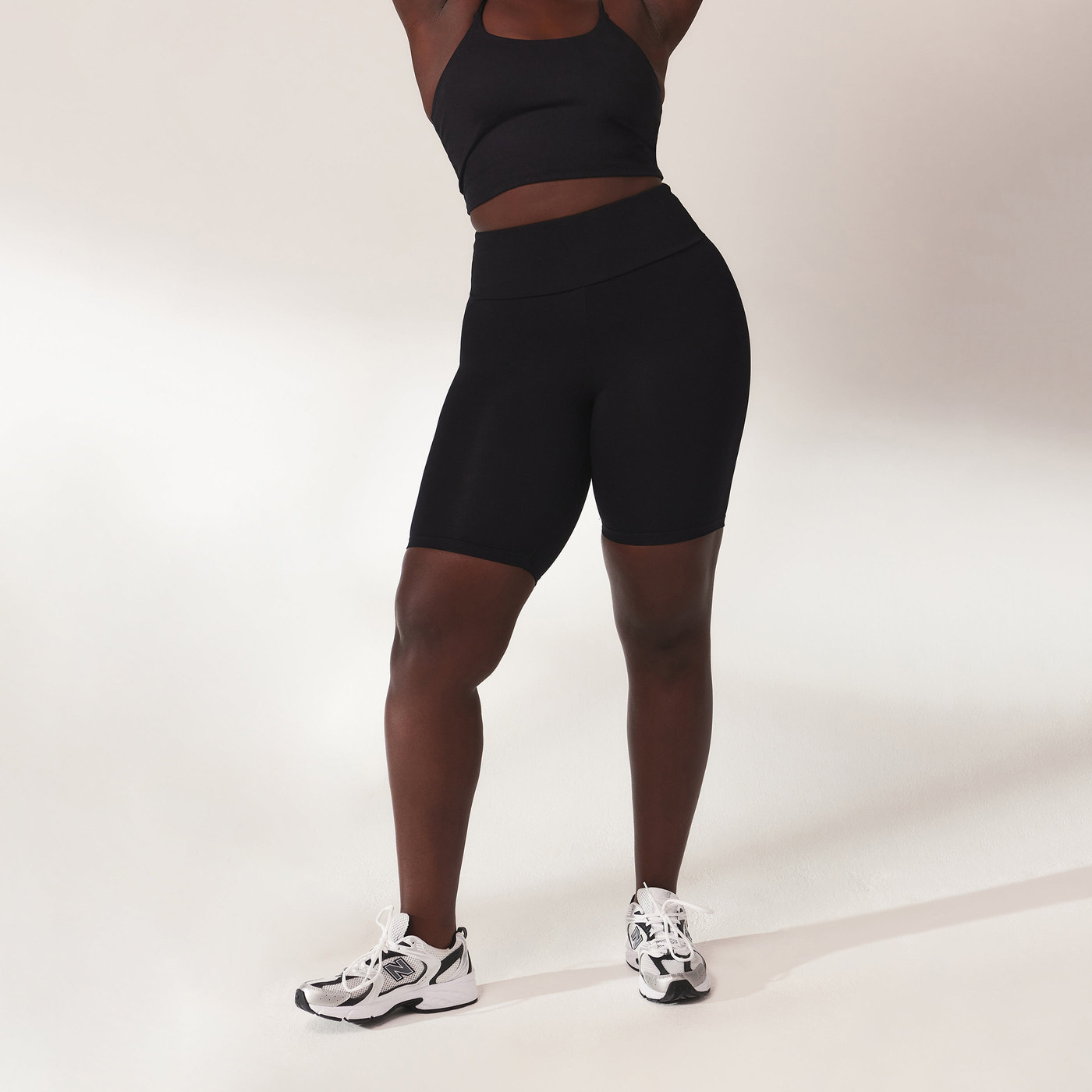 Curve Lightweight Everyday Cycling Shorts - Black