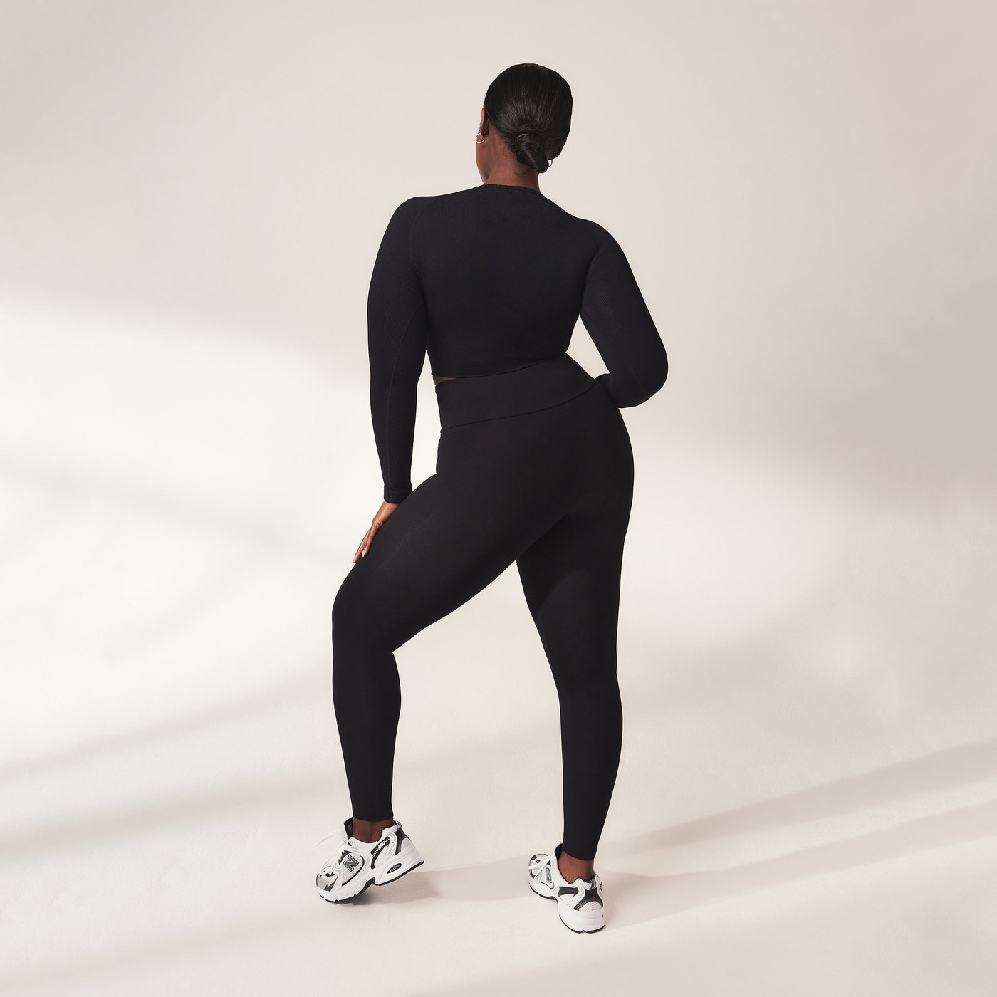 Curve Lightweight Everyday High Waisted Leggings - Black