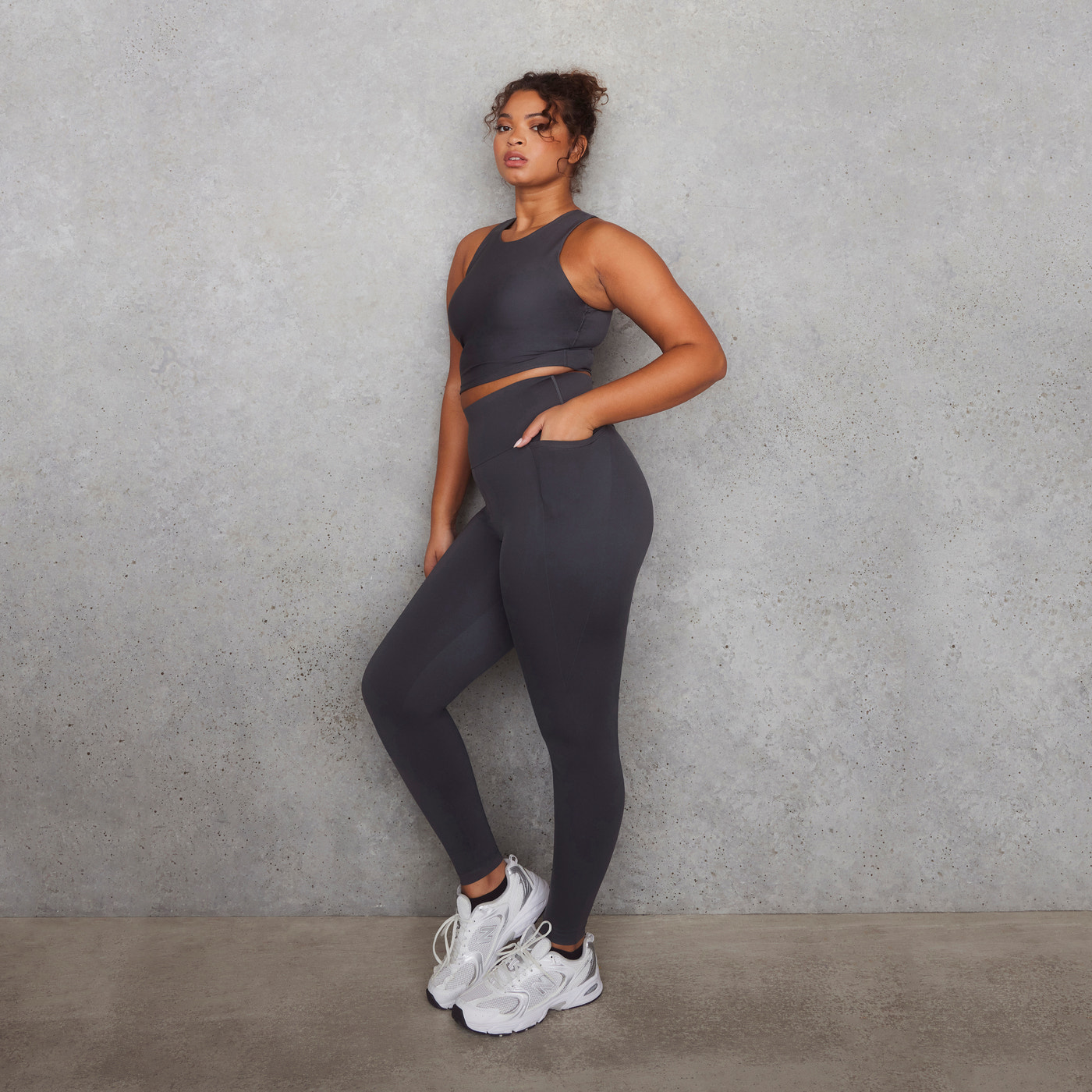 Curve Empower Top - Graphite