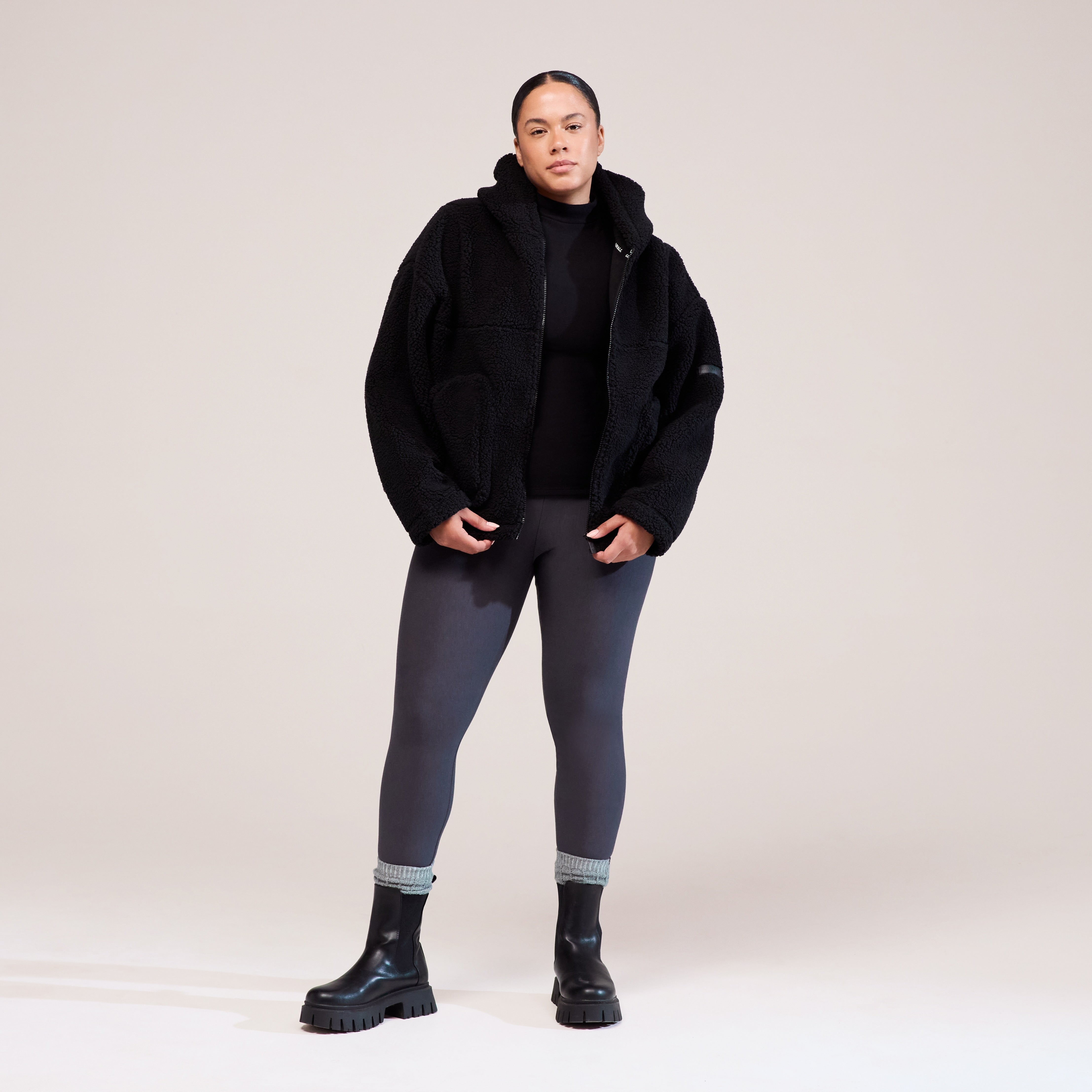 Curve Borg Fleece - Black