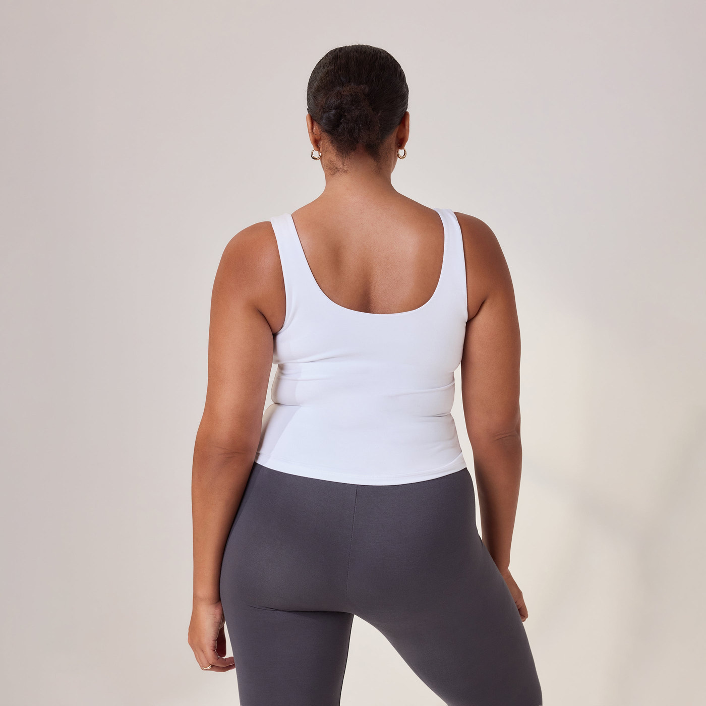 Curve Lightweight Everyday Tank Top - White