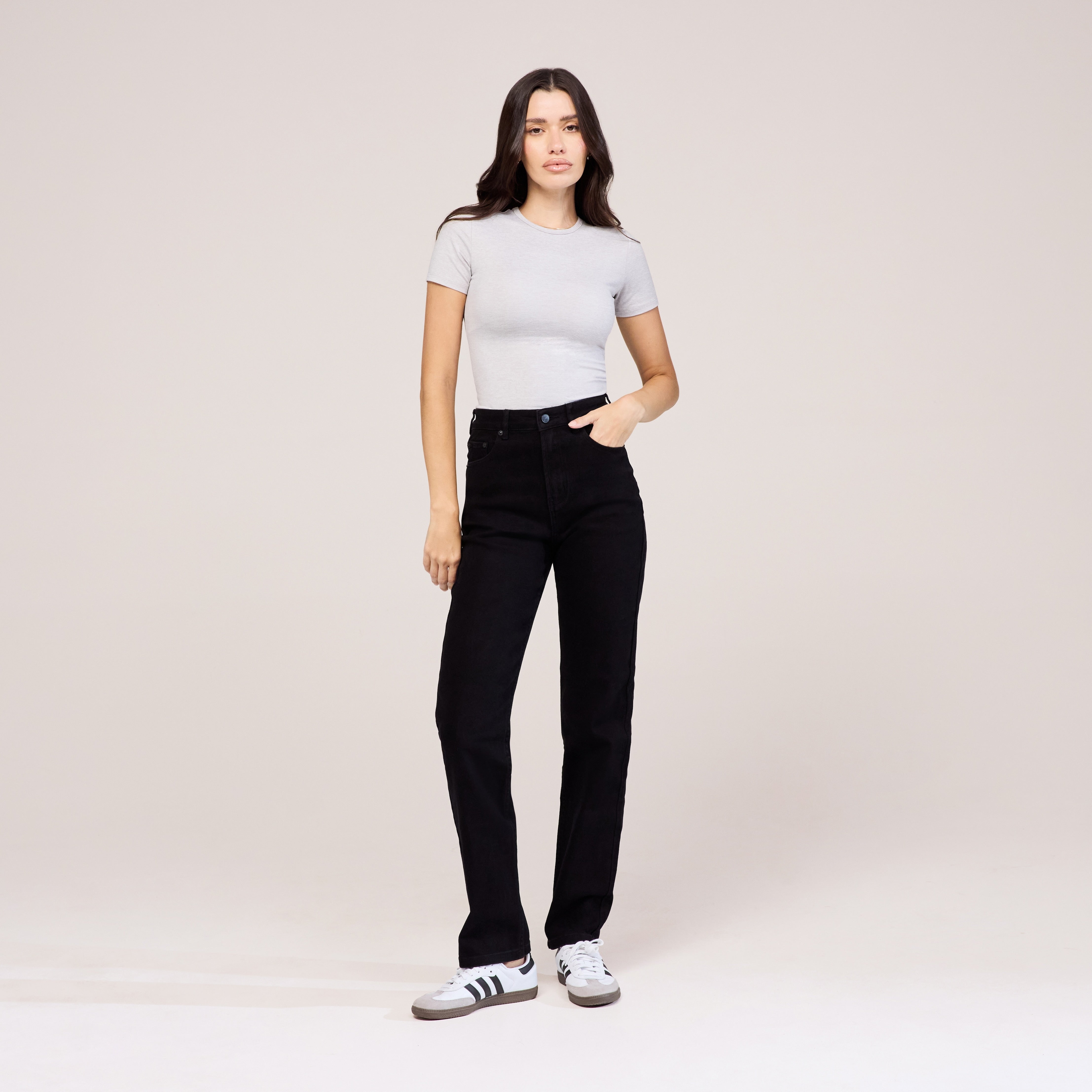 Straight Jeans - Black