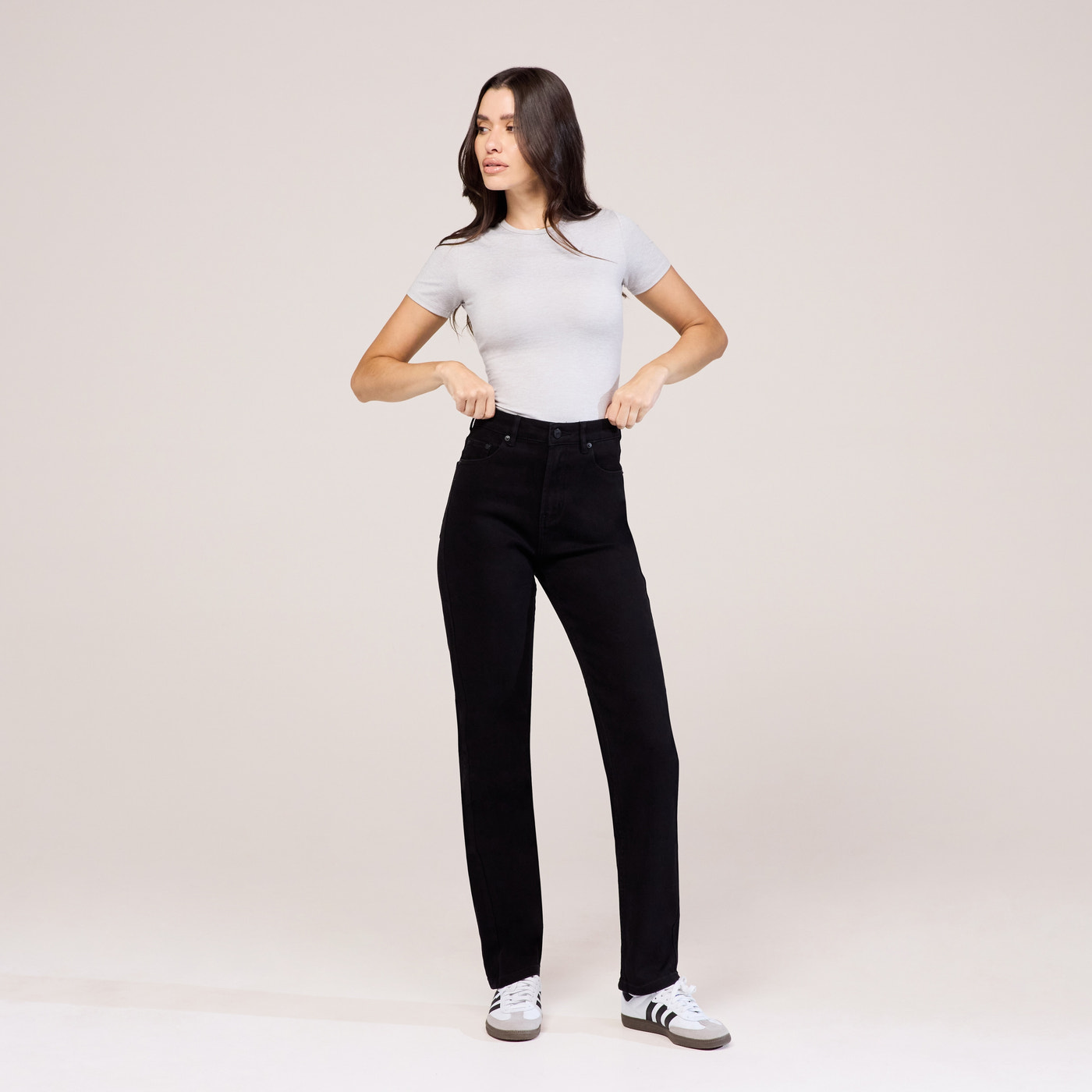 Straight Jeans - Black
