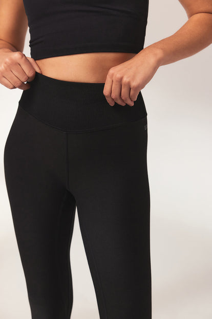 Ultimate Soft-Touch High Waisted Leggings - Black