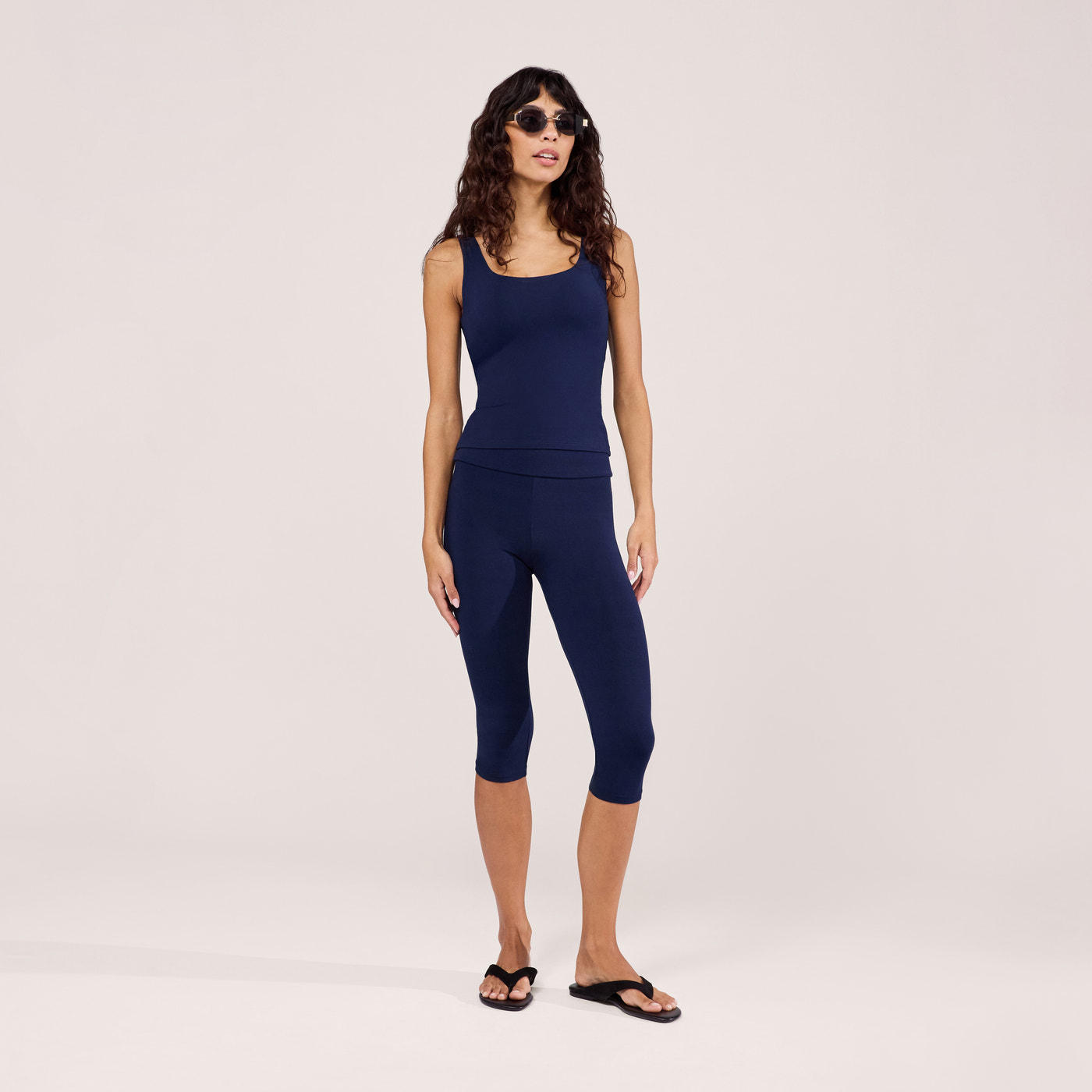 Capri Lightweight Leggings - Navy