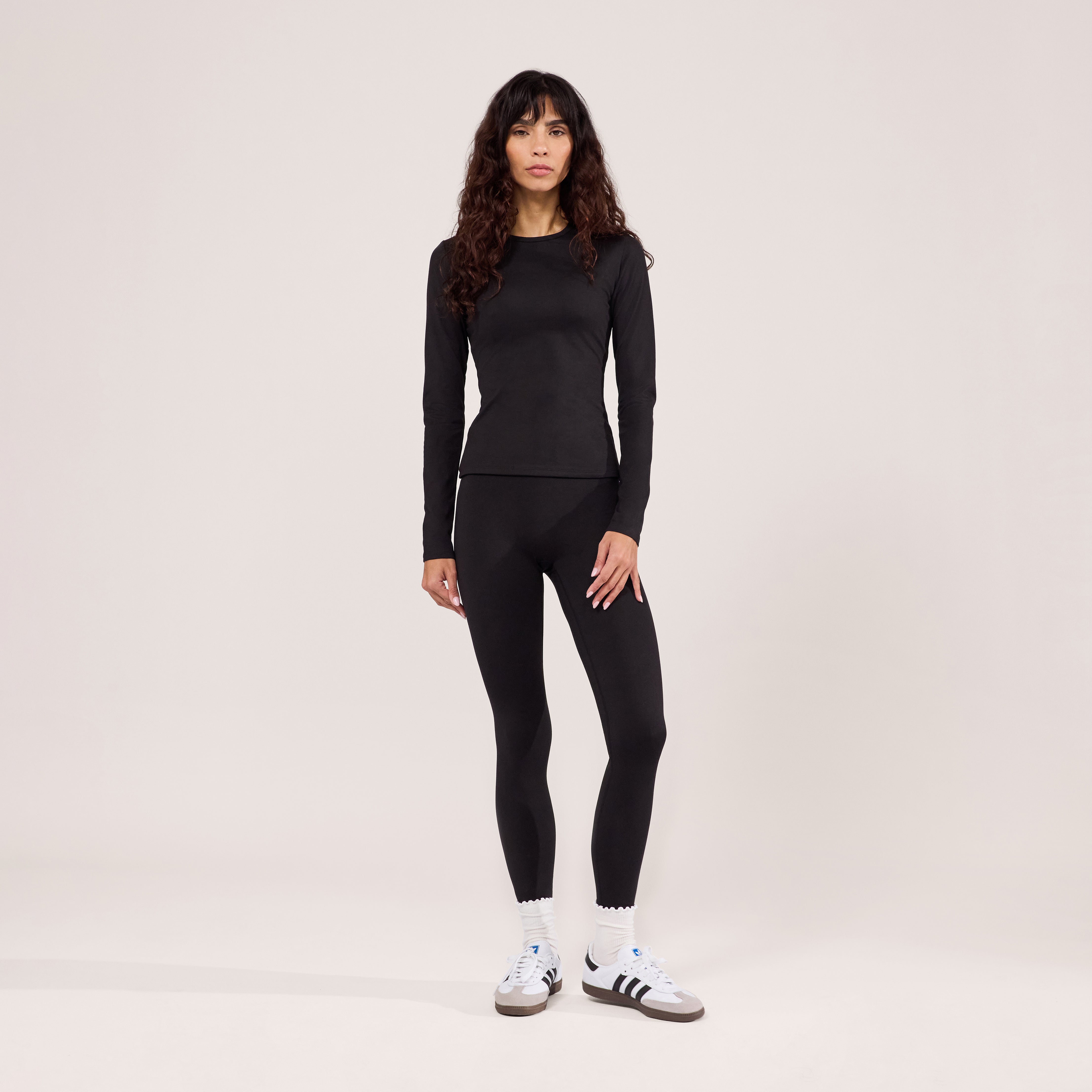 Ultimate Everyday long Sleeve Top - Black