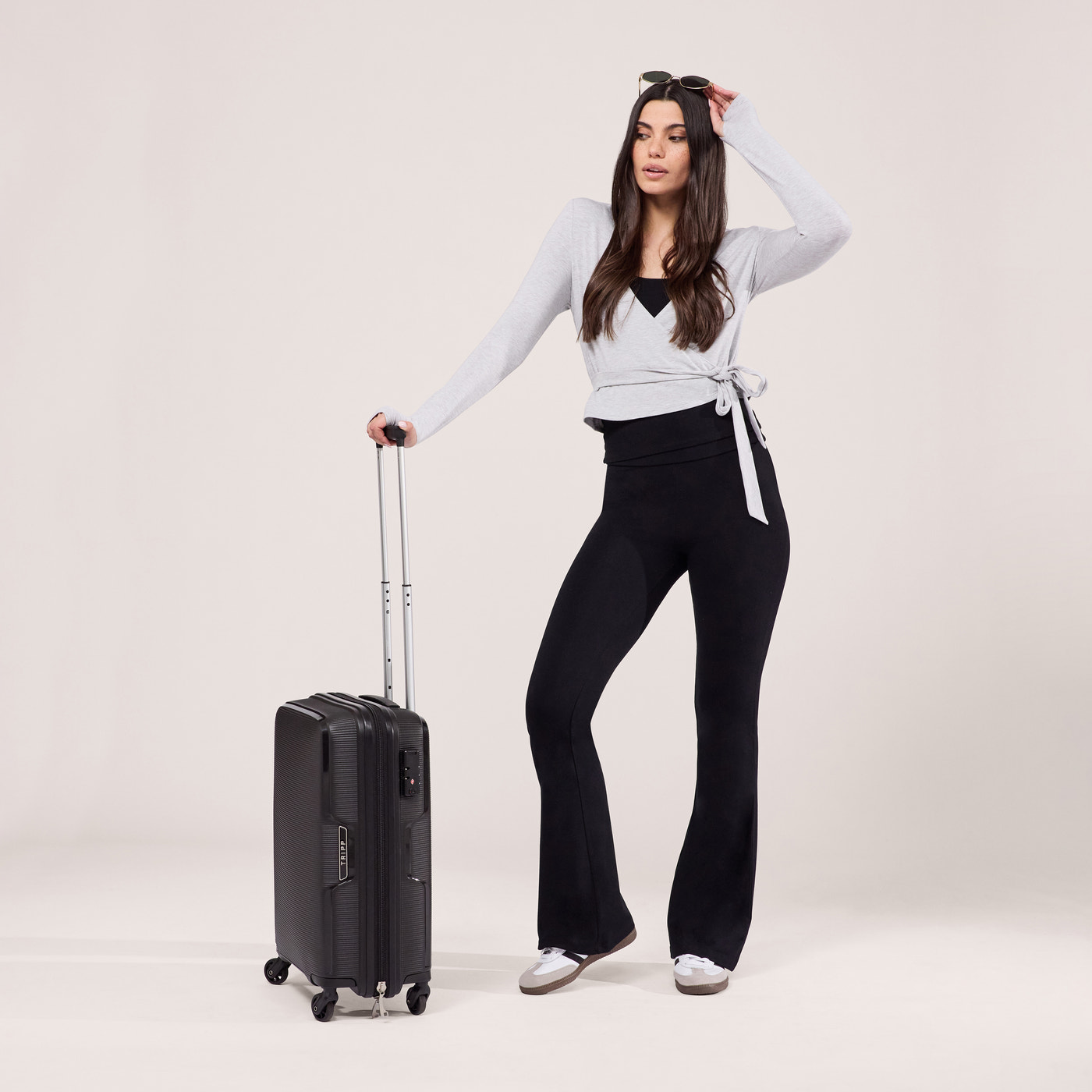 Lightweight Flare Leggings - Black