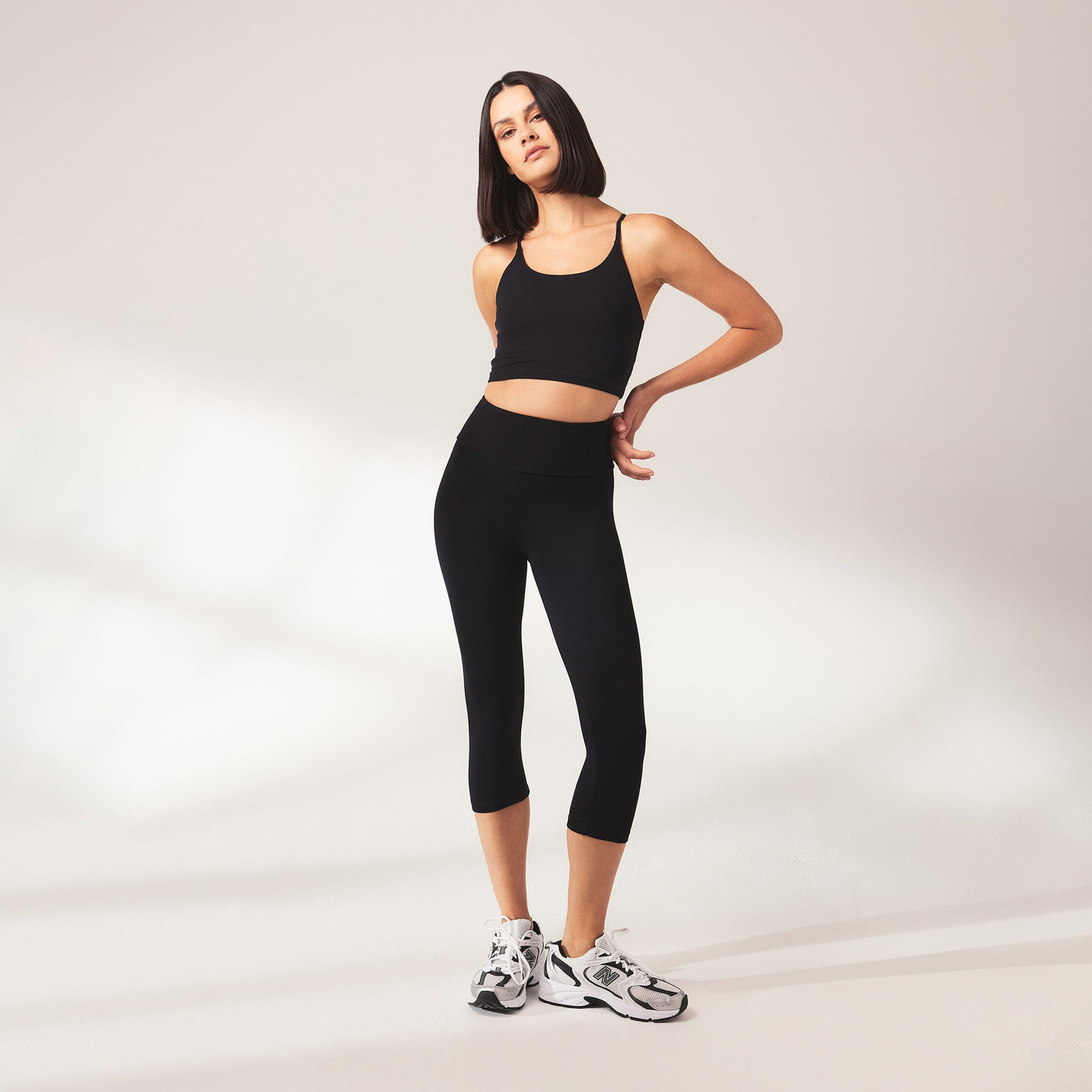Cropped Lightweight Leggings - Black