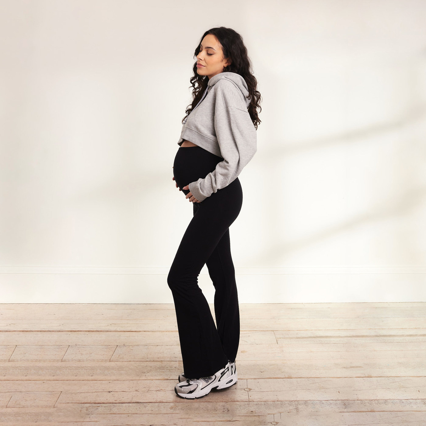 Maternity Lightweight Flare Leggings - Black