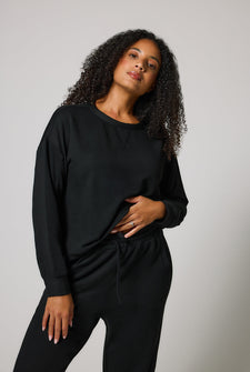 Luxe Lounge Sweatshirt - Black