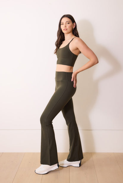 Curve 24/7 Revitalise Flare Leggings - Deep Olive