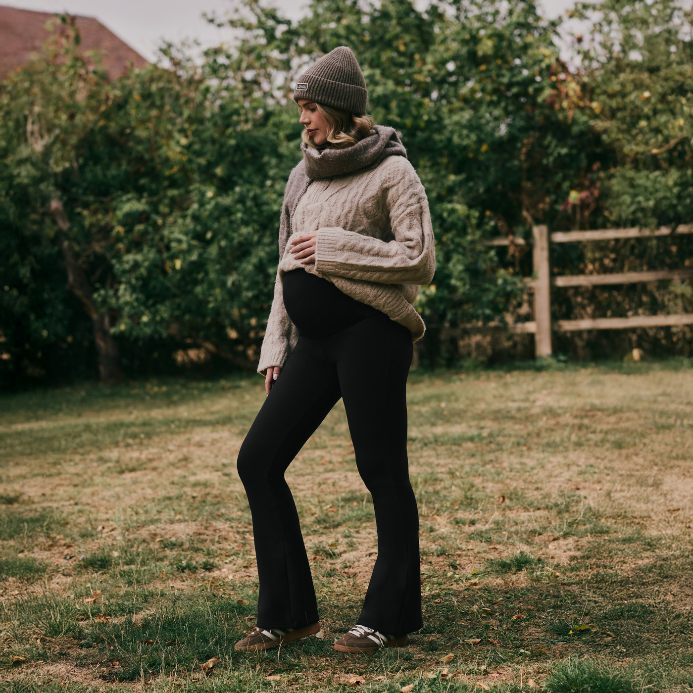 Maternity Winter Flare Leggings - Black