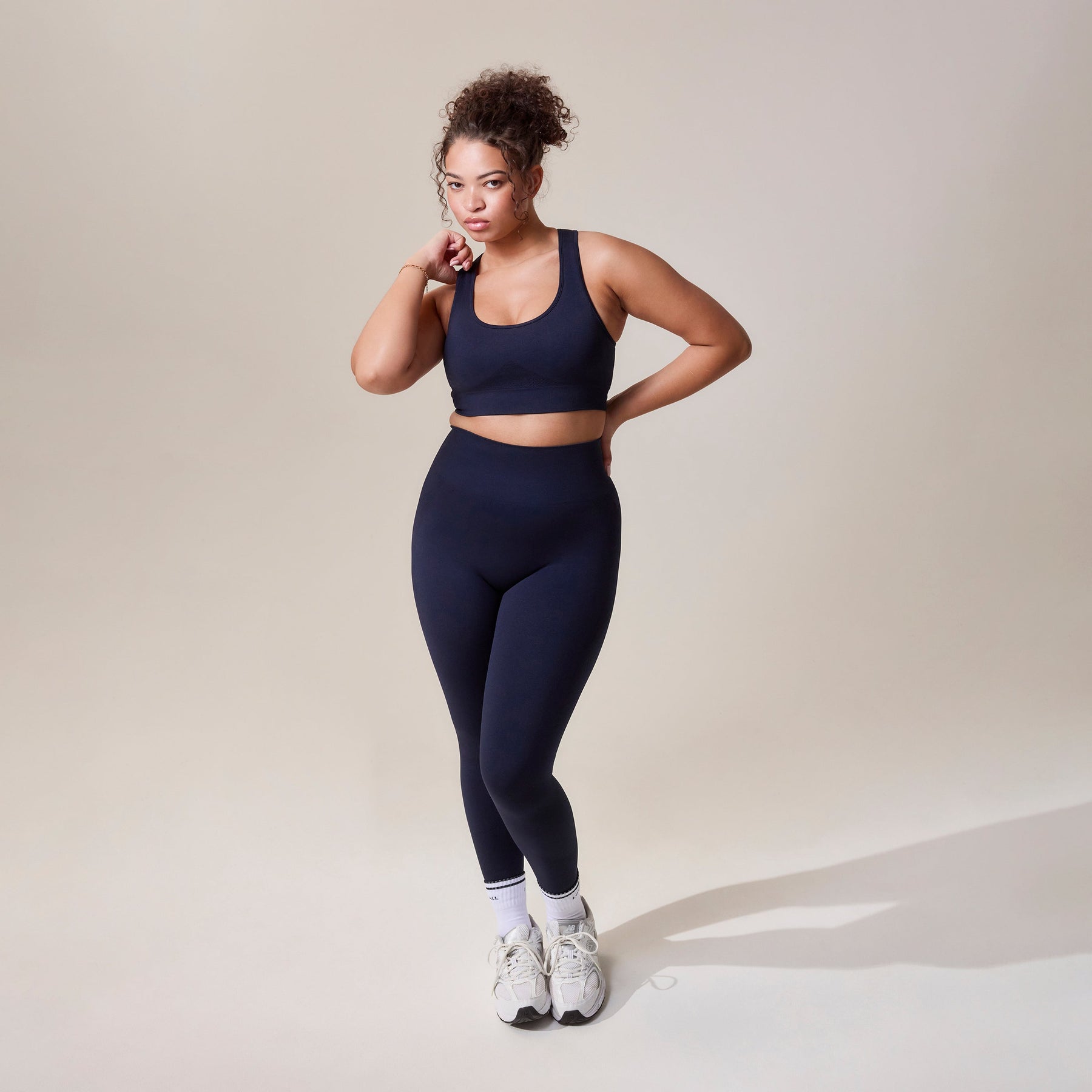 Curve Sculpt Seamless Sports Bra - Deep Navy