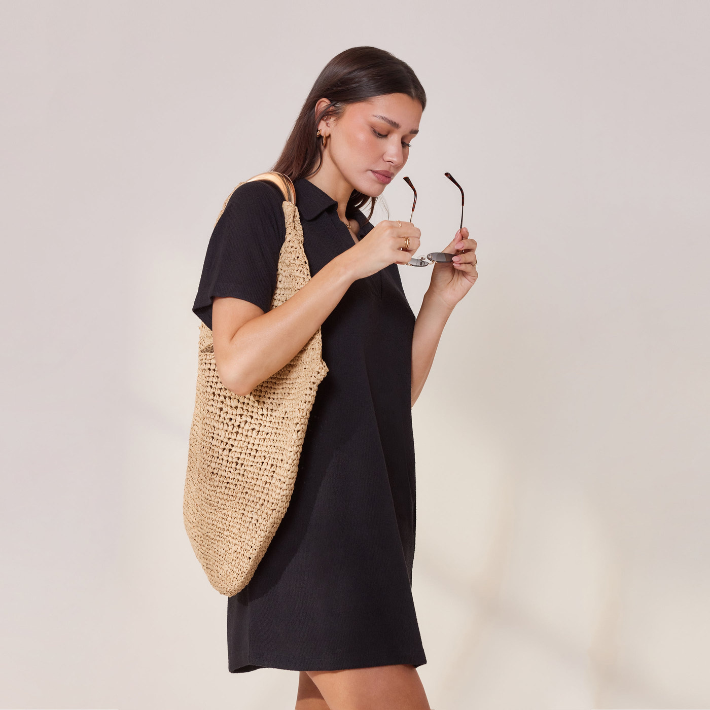 Lightweight Collared Knit Dress - Black Lightweight Collared Knit Dress - Black
