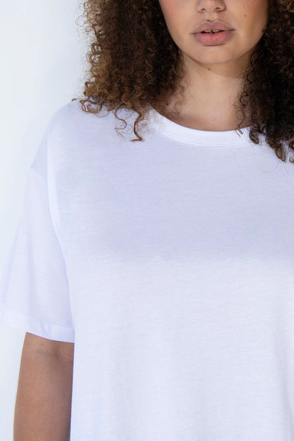Curve Oversized T-shirt - White