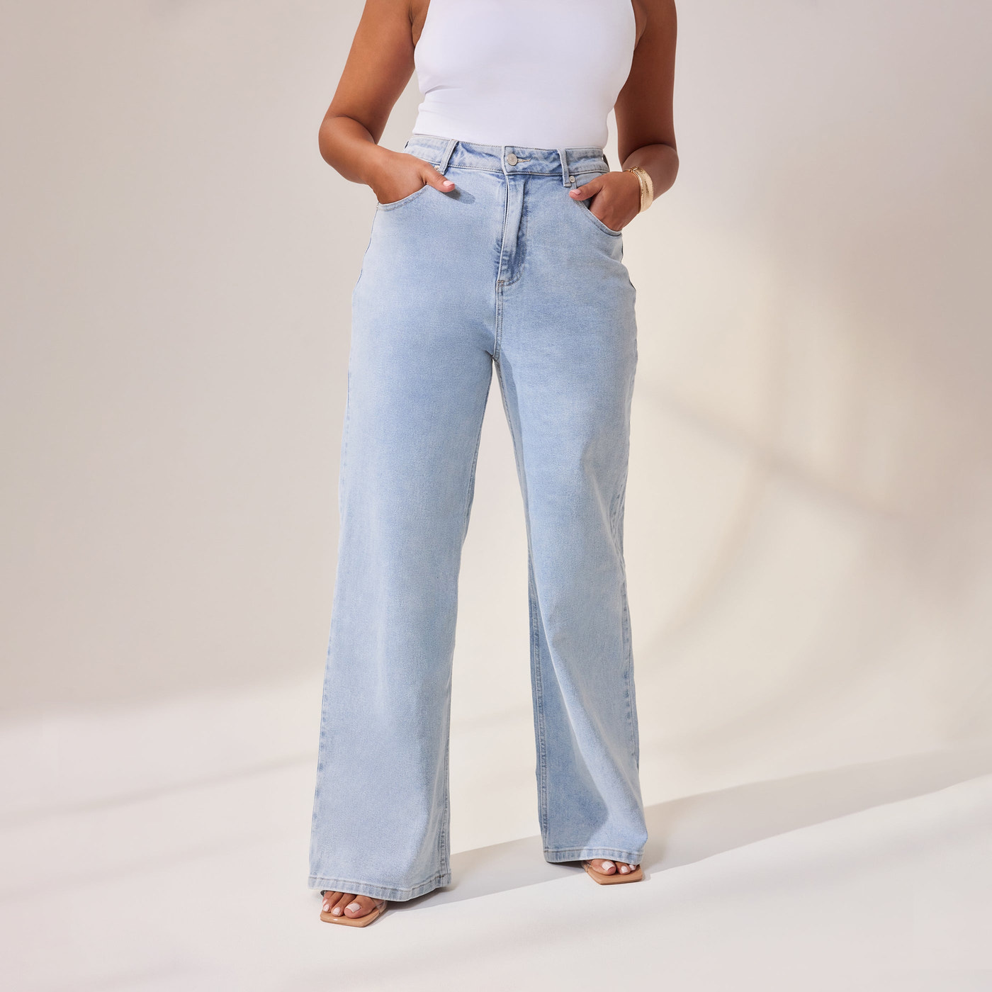 Curve Wide Leg Jeans - Light Bleach