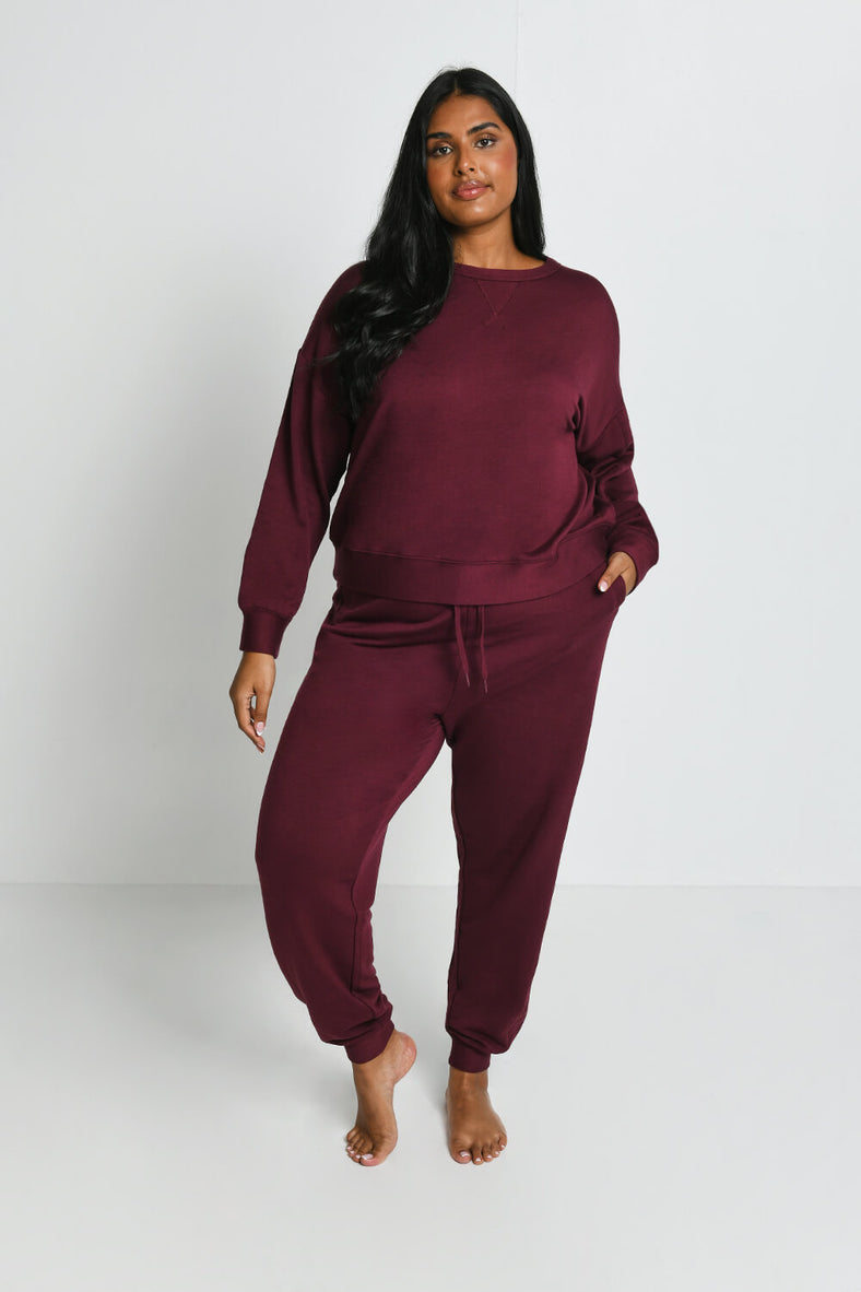 Curve Luxe Lounge Jogger--Dark Cherry