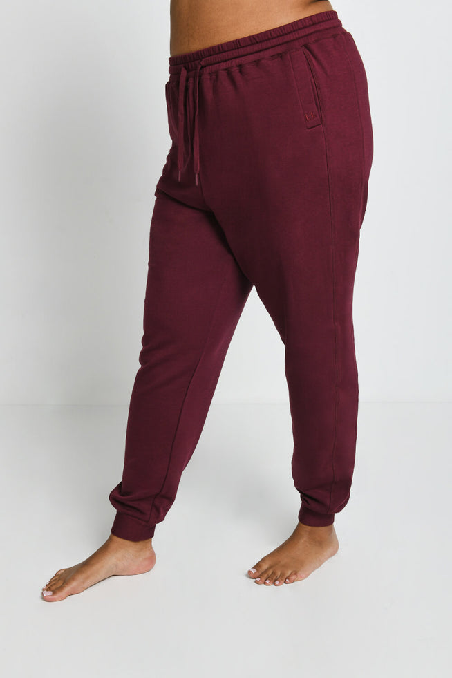 Curve Luxe Lounge Jogger - Dark Cherry