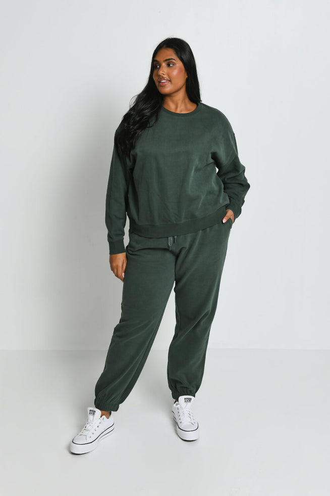 products/C_ForestGreen_EverydayJoggers_1.jpg