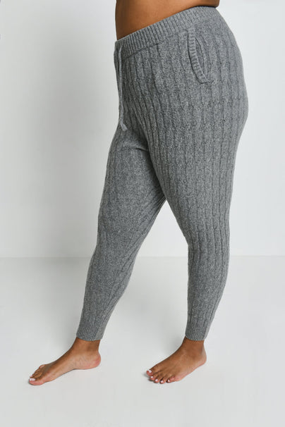 Curve Cable Knit Jogger--Grey