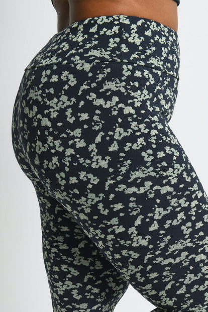 Curve Everyday High Waisted Leggings - Navy/Green Floral