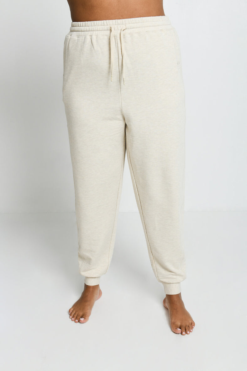 Curve Luxe Lounge Jogger--Vanilla Marl